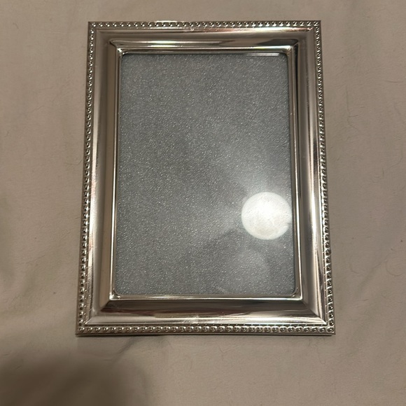 Set of 5 silver metal picture frames - Picture 2 of 6